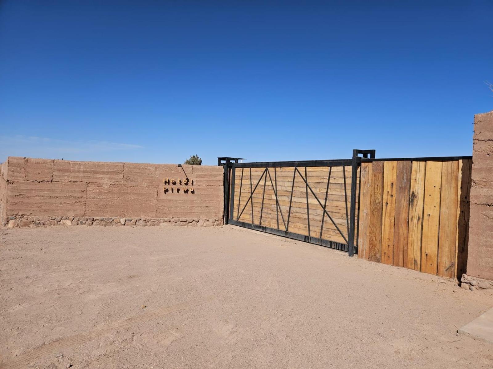 Hotel Pirwa San Pedro de Atacama Exterior foto